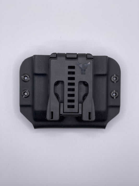 Side-Facing Double Magazine Carrier – Double Stack 9mm/.40 (Not for 2011 Mags)