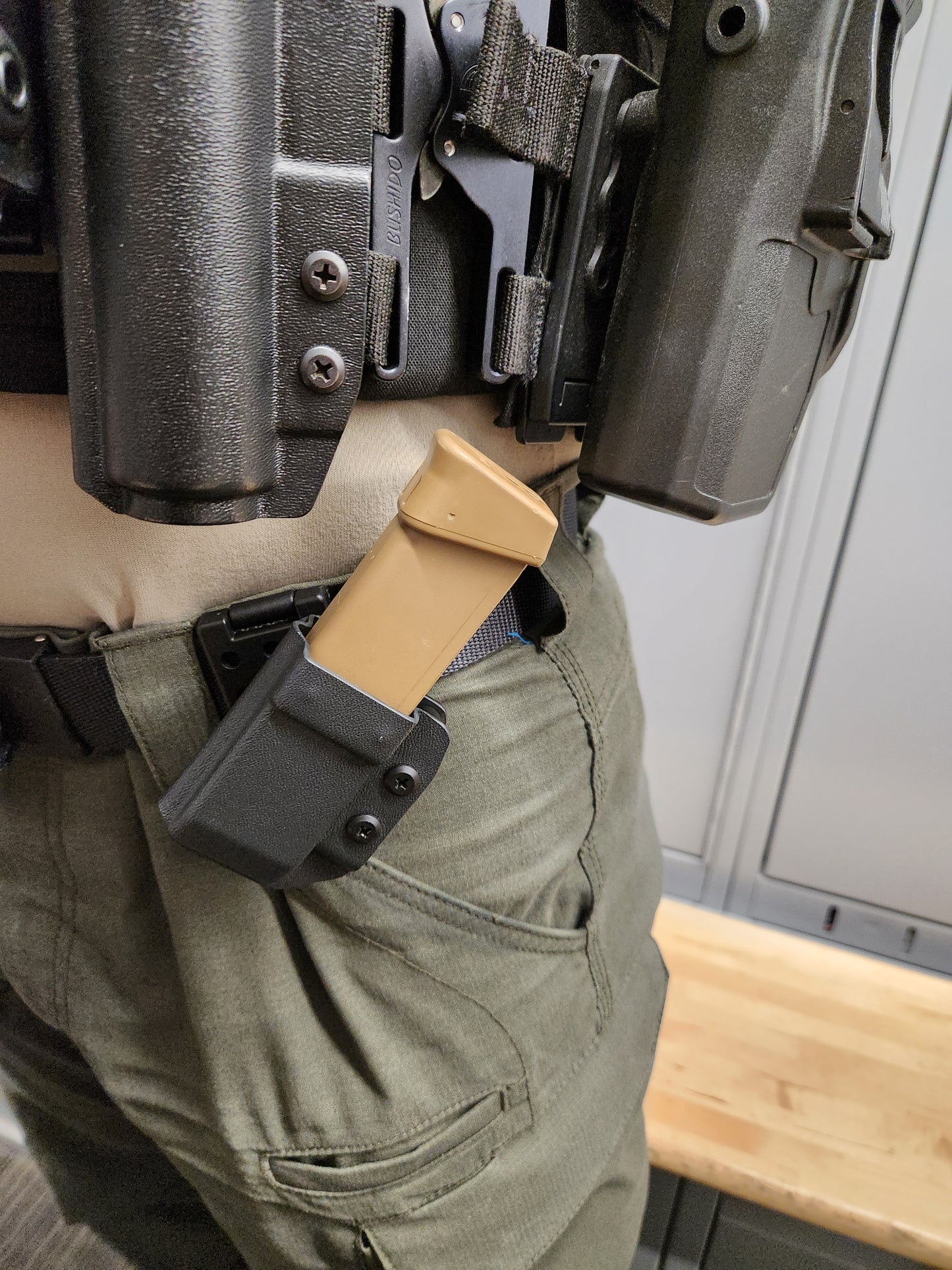Angled Single Pistol Pouch